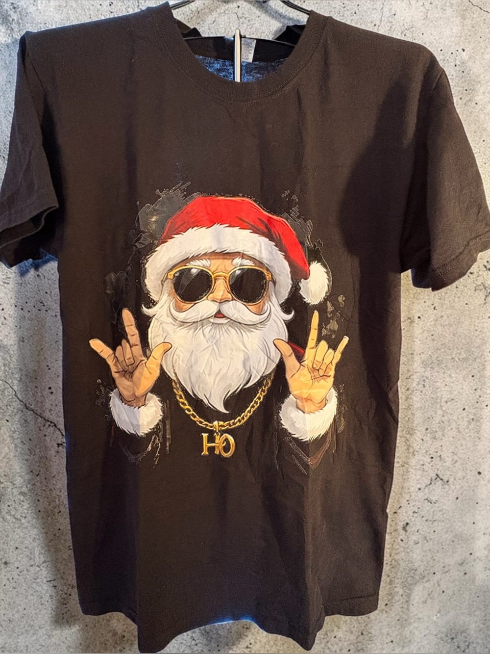 Santa “HO” rocker Black Graphic Sleeve Tee - Holiday Street Style.Womens small